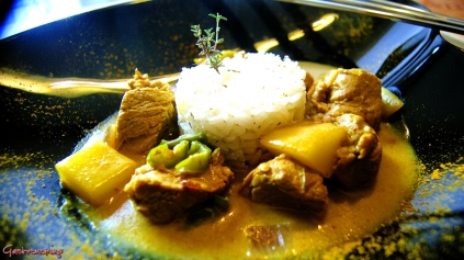 Curry de cerdo y mango